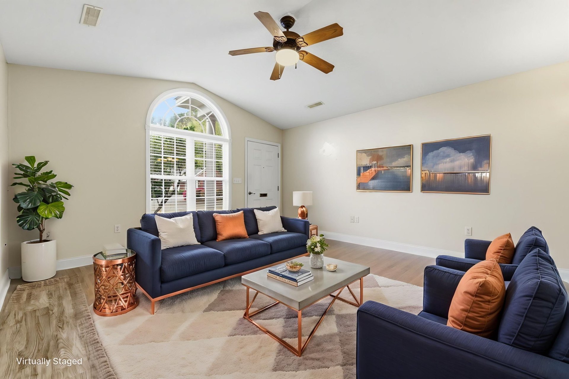 One Bedroom — Larger photo 2